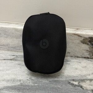 Beats by Dre Black Carrying Case